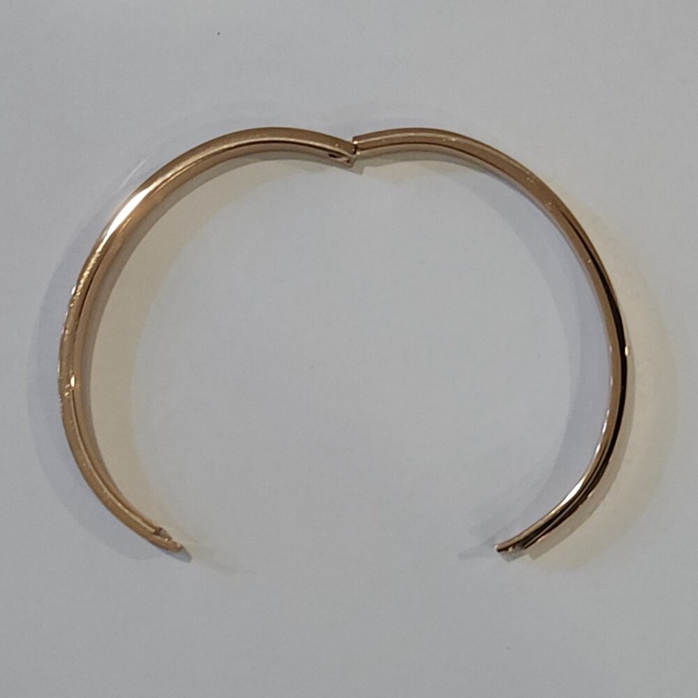 Rose colored monogramed bracelet that opens with pull. Brand new without tags. - Picture 5 of 5